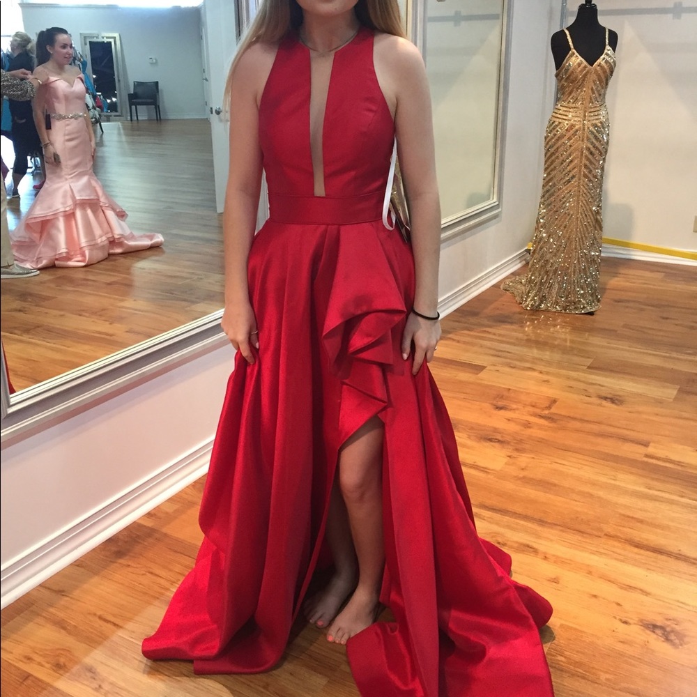 Sherri Hill Prom Dress
